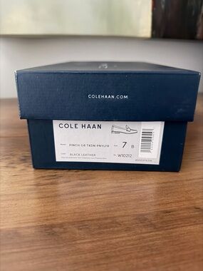 Cole Haan Black Leather Flats Loafers (Women's)